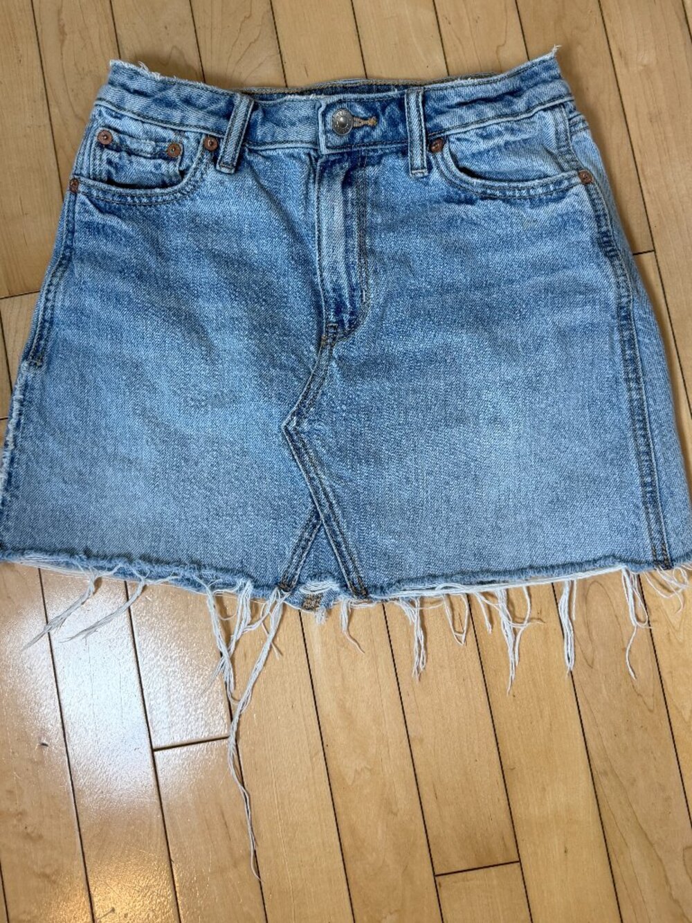 American Eagle Hi Rise A Line Light Wash Denim Jean Mini Skirt Size 0